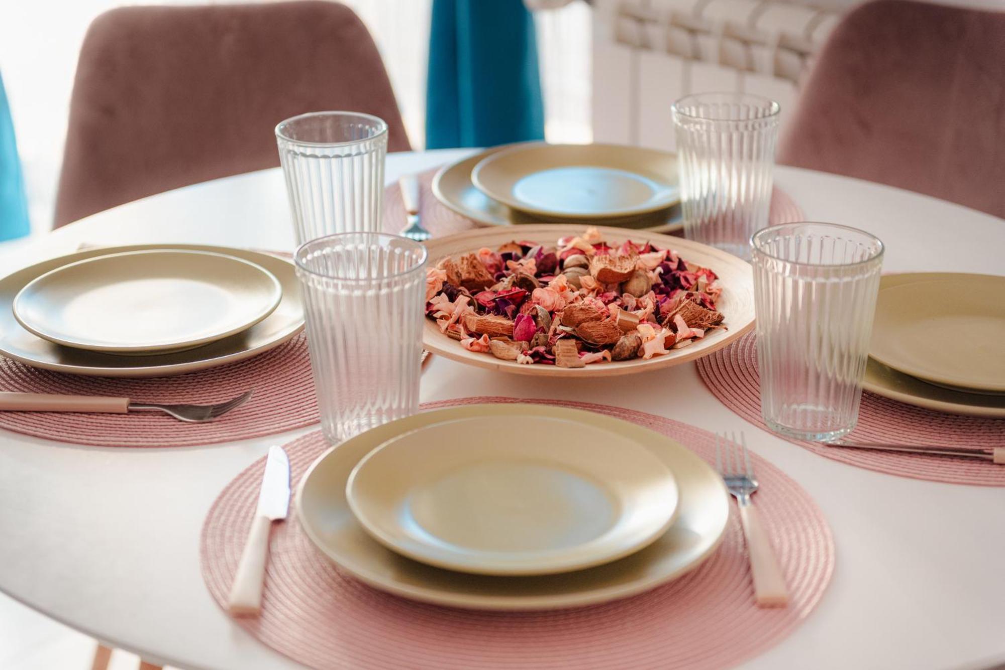 Downtown Apartment Boutique - Blue & Pink Bucarest Esterno foto